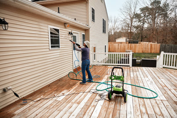 Best Sidewalk Pressure Washing  in East Los Angeles, CA